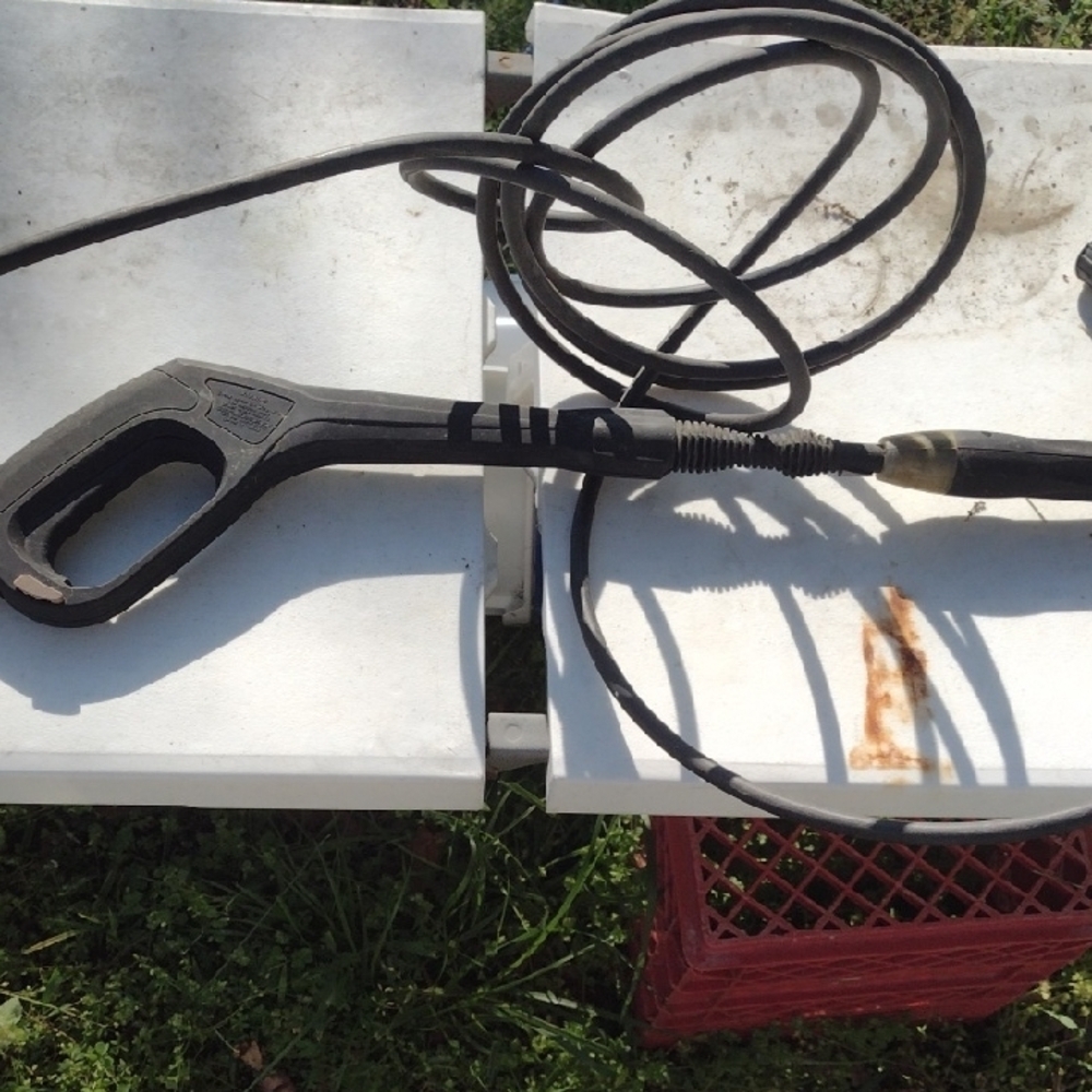 High-Pressure Washer Gun
